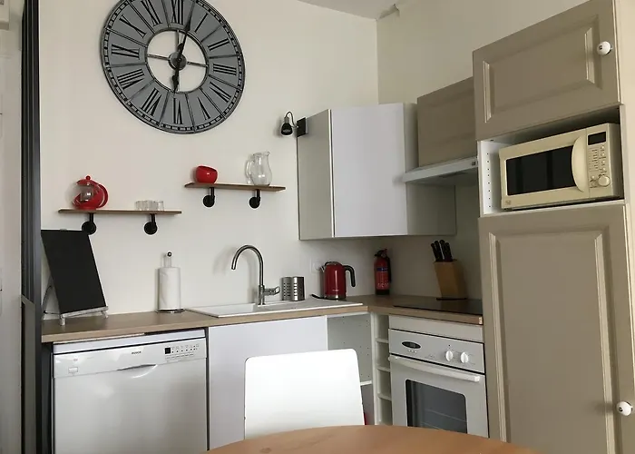 Erik Satie Апартаменты