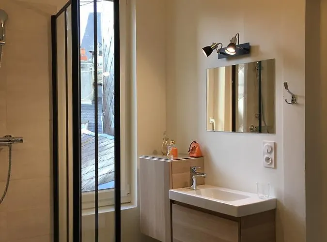 Erik Satie Apartment